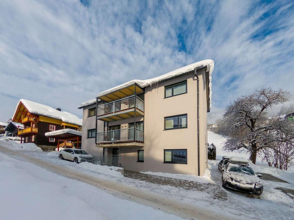 Apartment in St. Georgen / Salzburg Near ski Area - Exterior