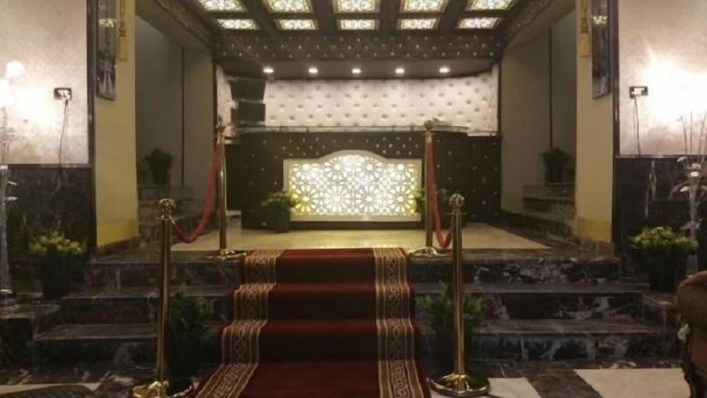 Burj Al Balad Hotel Apartments - Reception