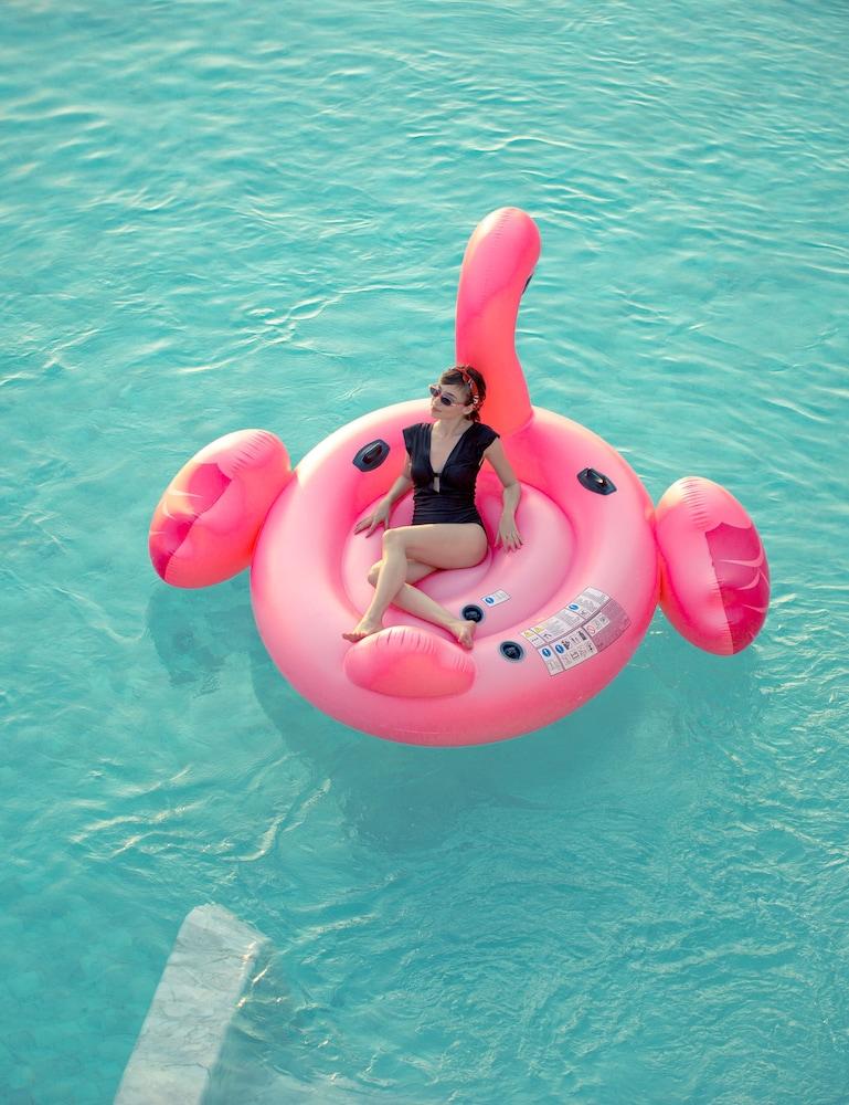 Veranda Resort Pattaya MGallery - Outdoor Pool