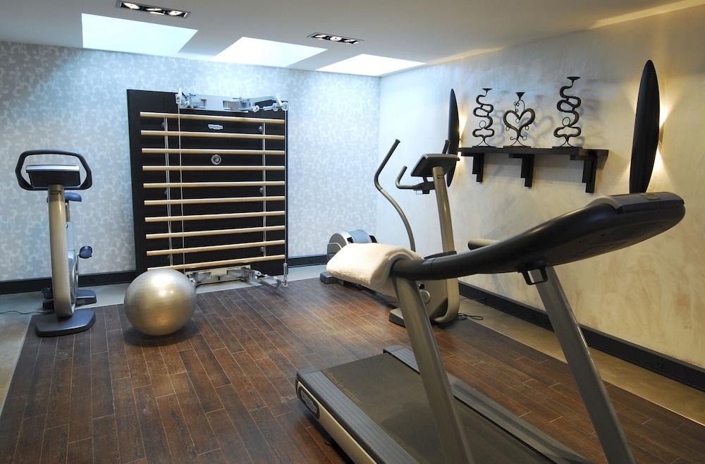 Eastwest Hotel - Fitness Facility