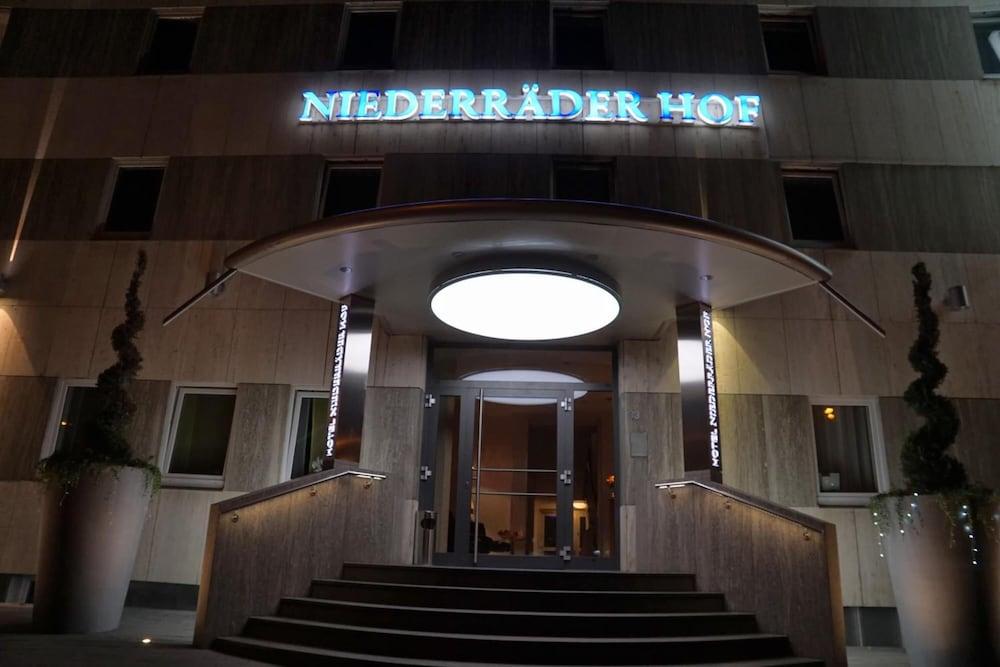 Hotel Niederraeder Hof - Exterior