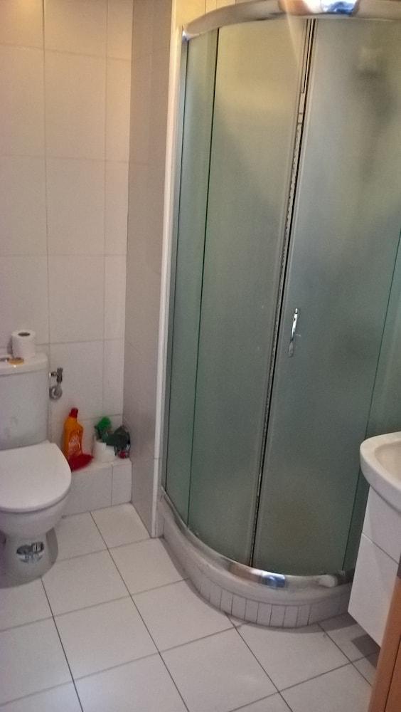 إقامة غسان - Bathroom