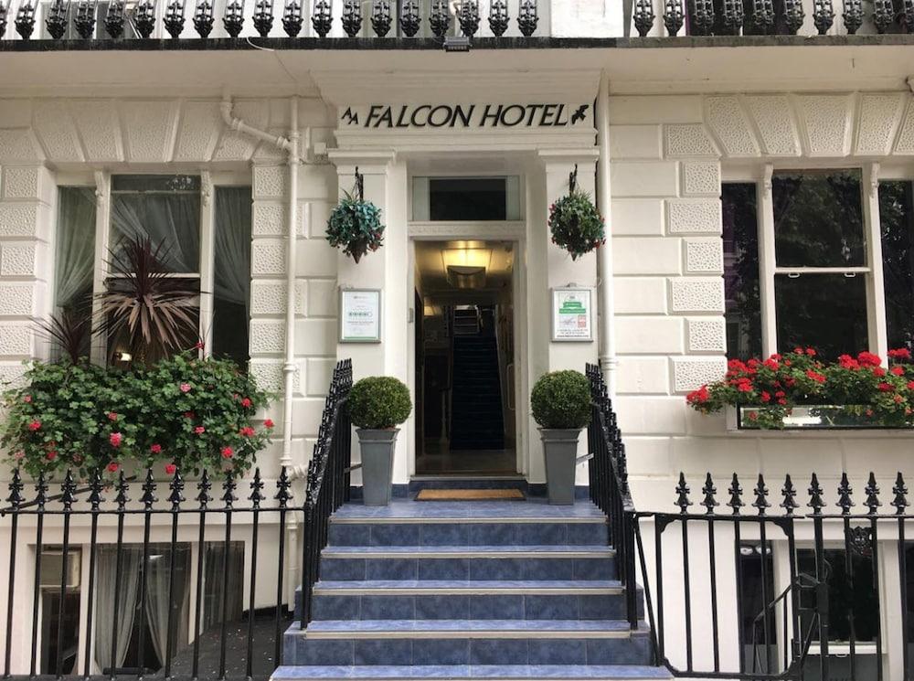 Falcon Hotel - Featured Image