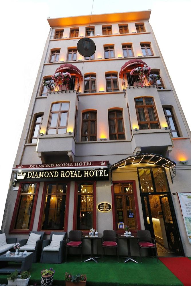 Diamond Royal Hotel - Garden