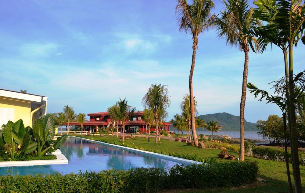 The Ocean Residence Langkawi - Property Grounds