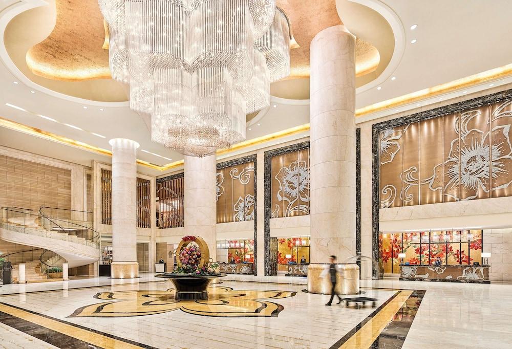 Hilton Guangzhou Baiyun - Lobby