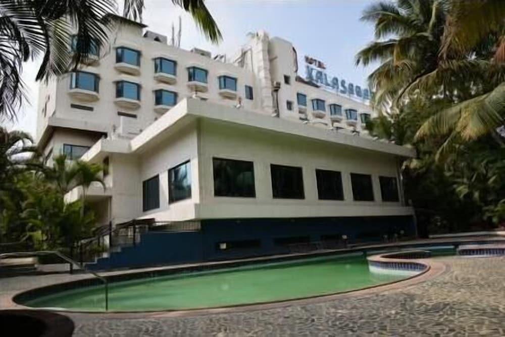 Hotel Kala Sagar - Indoor Pool