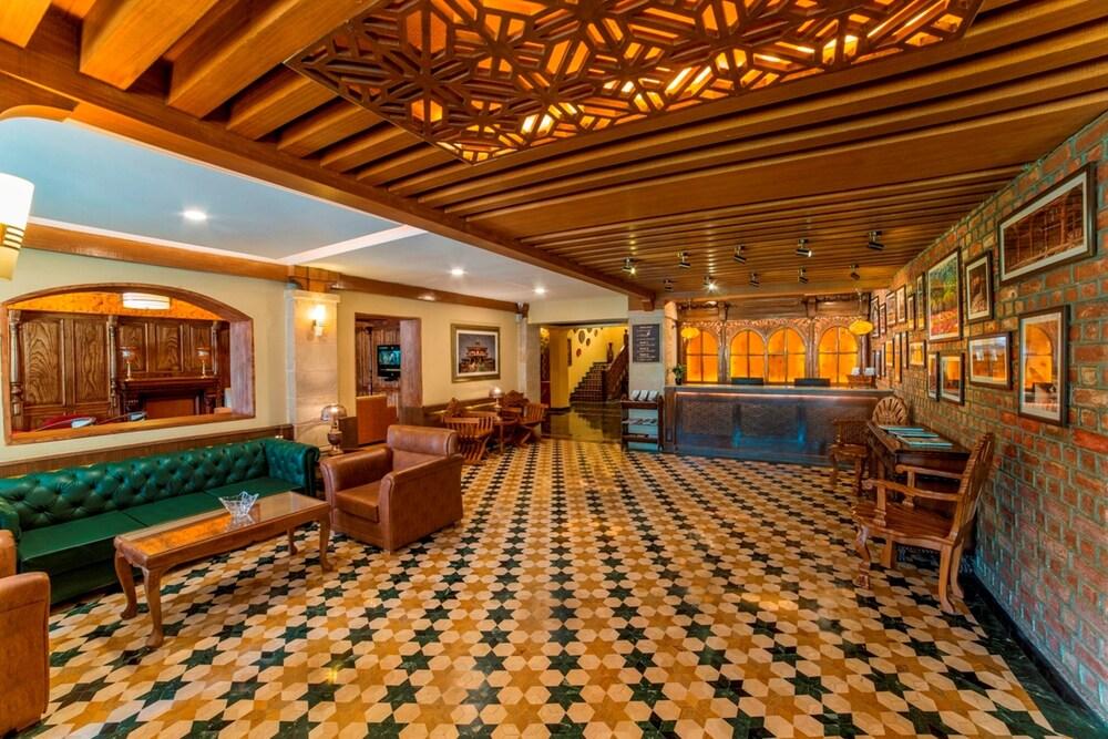 Lemon Tree Hotel Srinagar - Interior Detail