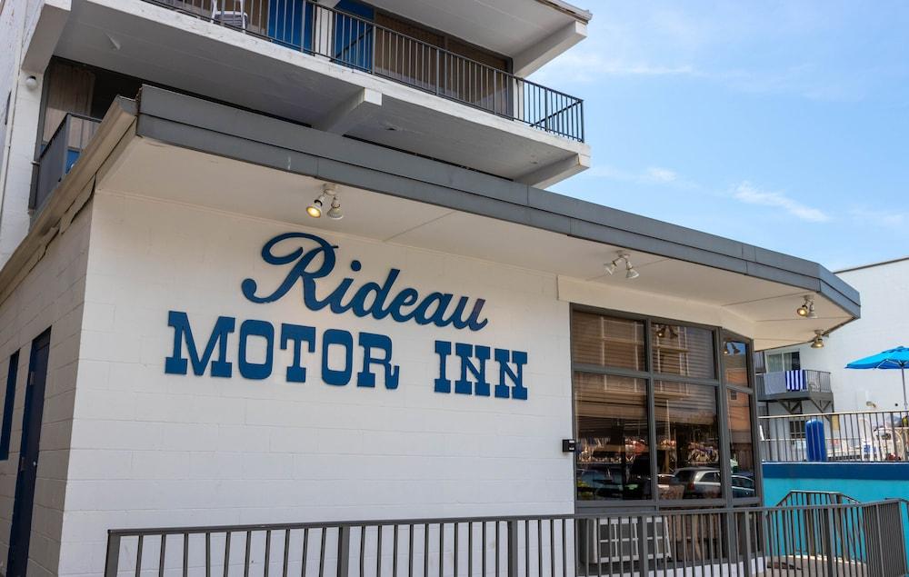 Rideau Oceanfront Motel - Featured Image