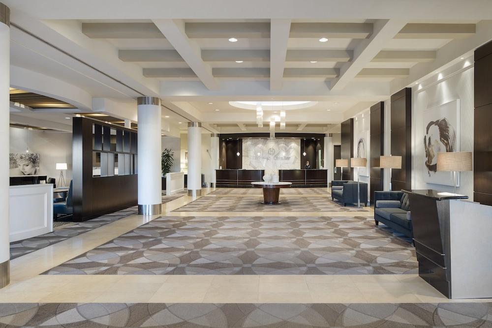 فندق شيراتون كافالير كاليجاري - Lobby Lounge