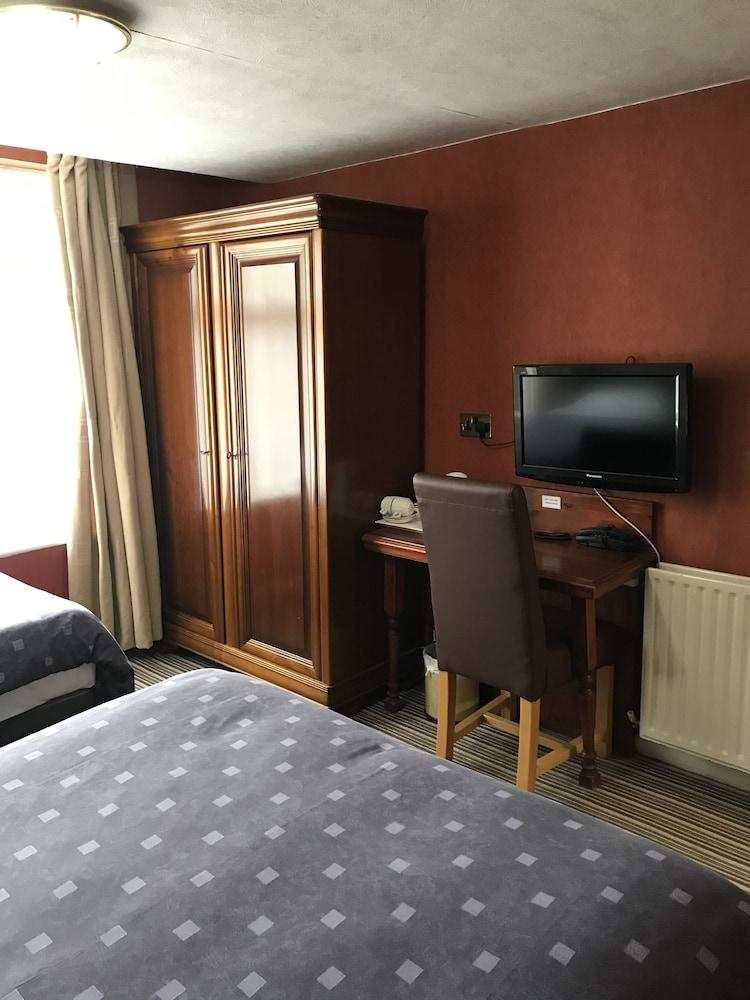Warwick Lodge - Room
