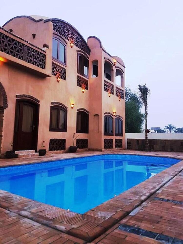 Nile Den Dome Villa - Outdoor Pool