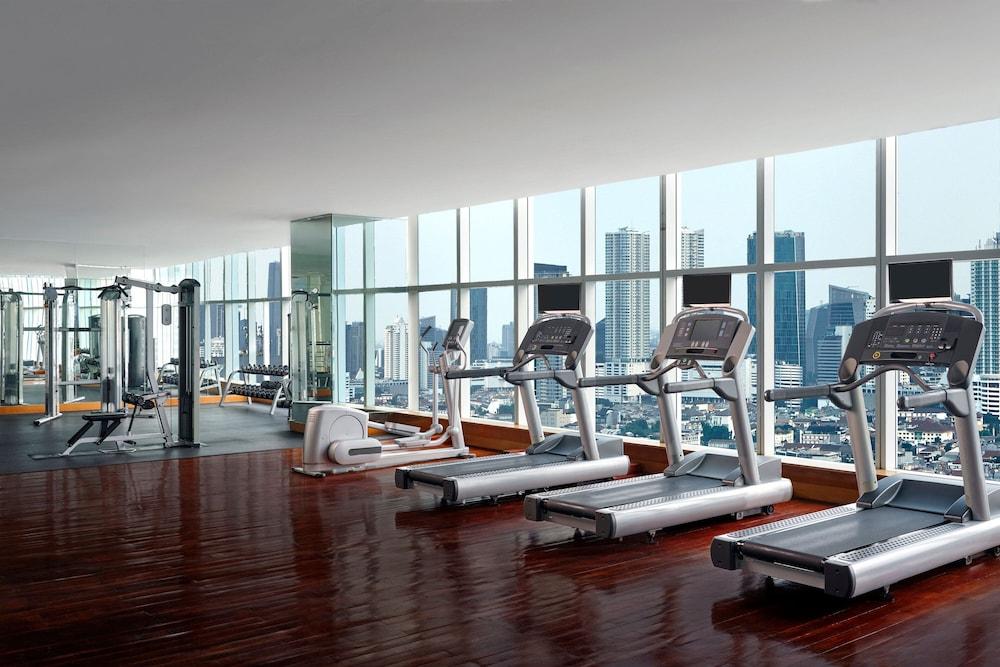 The Mayflower, Jakarta - Marriott Executive Apartments - Gym