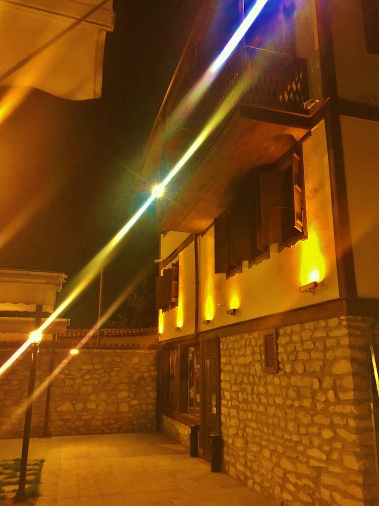 Beybagi Konak Hotel - Property Grounds