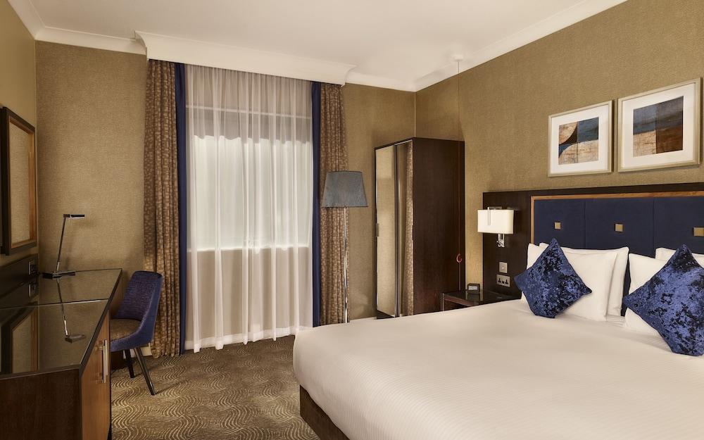 Doubletree by Hilton Hotel Woking - Room