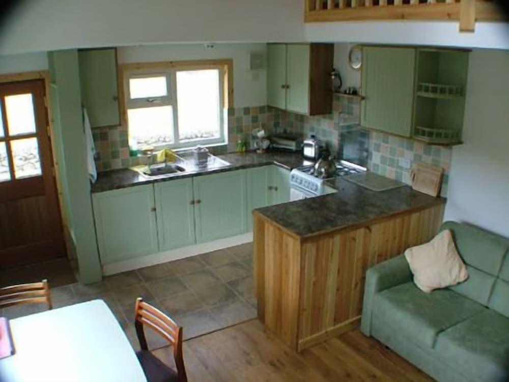 Glebe Barn Apartment - Private kitchen