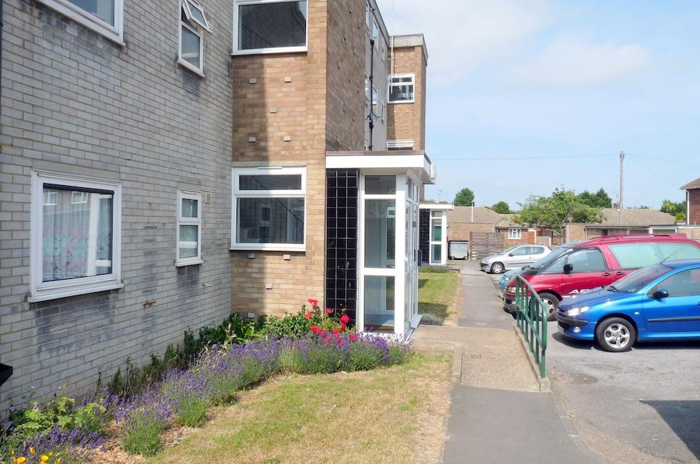 2-bed Flat With Superfast Wi-fi DW Lettings 9WW - Exterior