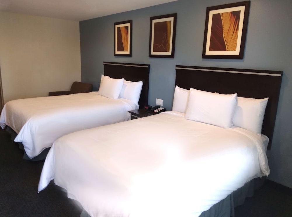 SureStay Hotel by Best Western Chula Vista San Diego Bay - Room