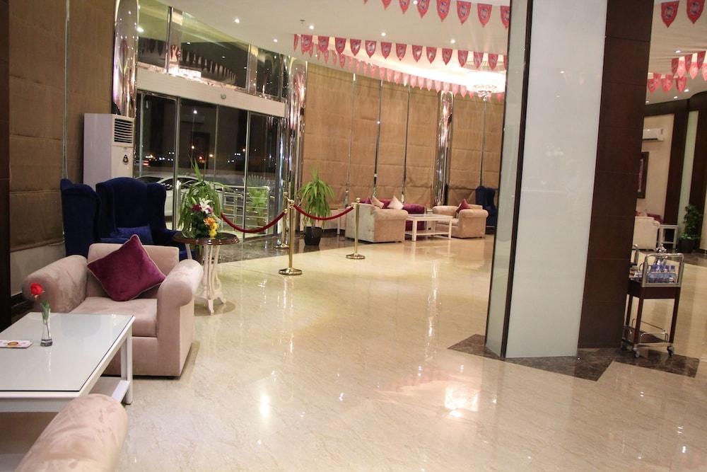 Al Muhaidb Residence Al Dowally - Lobby Sitting Area