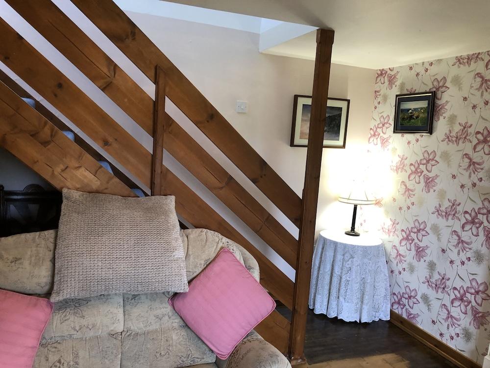 Beautiful 2-bed Cottage in Isle of Mull - Interior