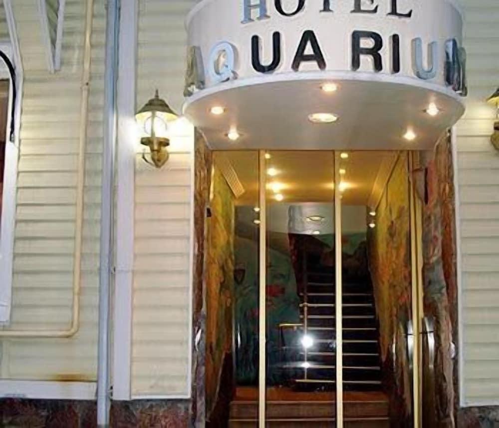 Aquarium Hotel - Featured Image