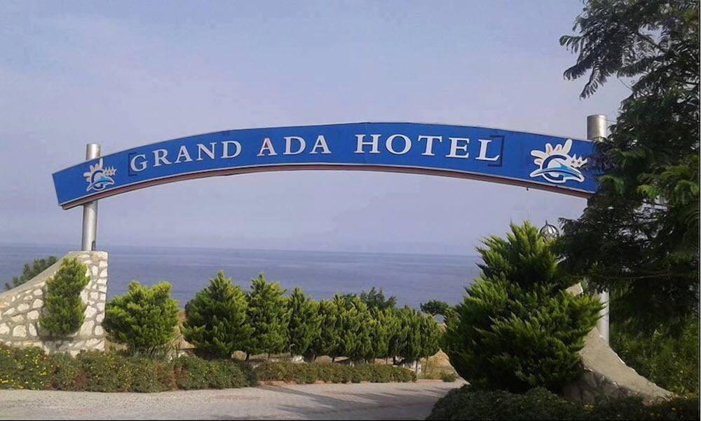Grand Ada Family Hotel - Exterior detail