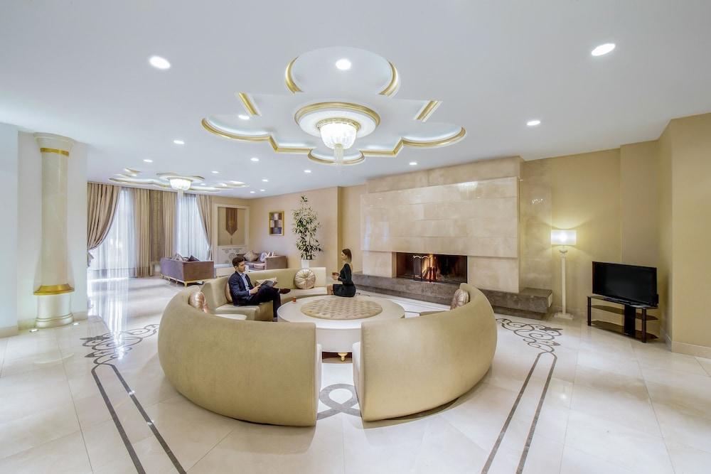 Qafqaz Riverside Resort Hotel - Lobby Lounge
