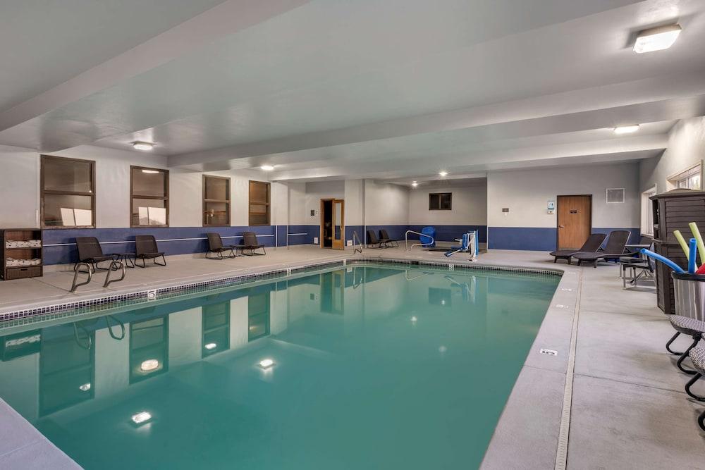 Best Western Newberg Inn - Indoor Pool
