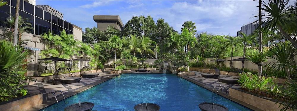 Sari Pacific Jakarta, Autograph Collection - Outdoor Pool