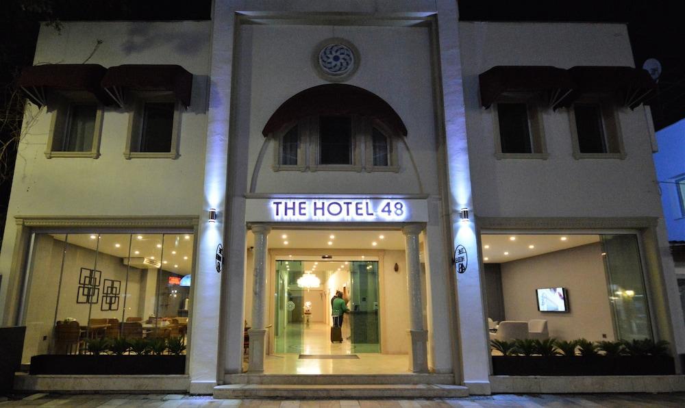 The Hotel 48 - Exterior