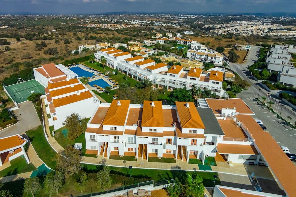 Apartamentos Turísticos Pateo Village - Aerial View