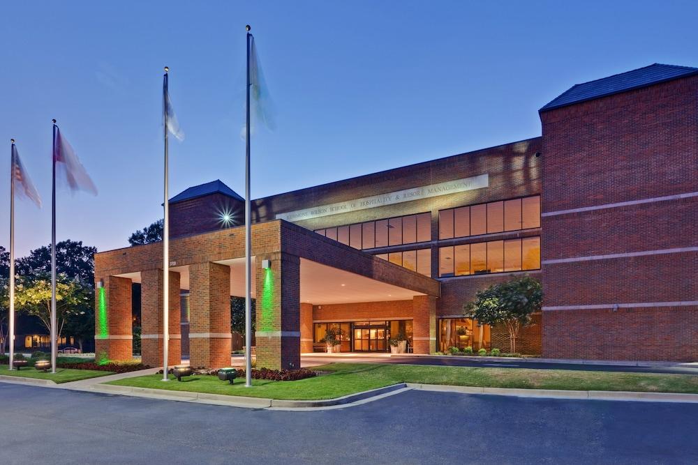 Holiday Inn University of Memphis All Suite, an IHG Hotel - Featured Image