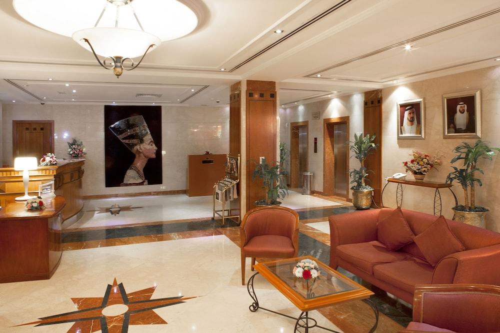 Landmark Hotel Baniyas - Lobby Sitting Area