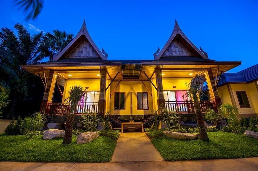 Dusit Phuphaya Resort - Featured Image