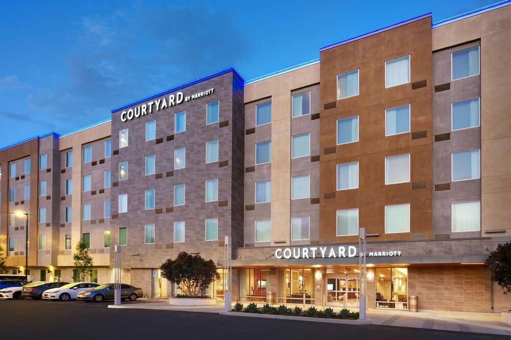 Courtyard by Marriott Los Angeles LAX/Hawthorne - Featured Image