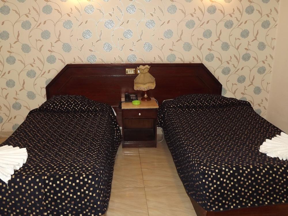 Mayorca Hotel - Room