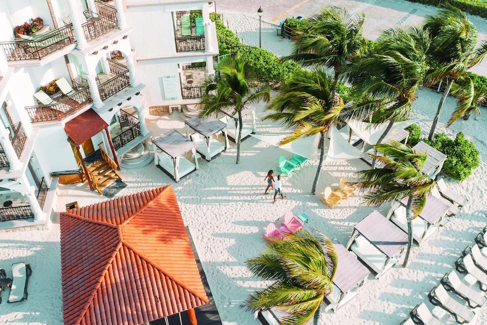Wyndham Alltra Playa del Carmen Adults Only All Inclusive - Exterior
