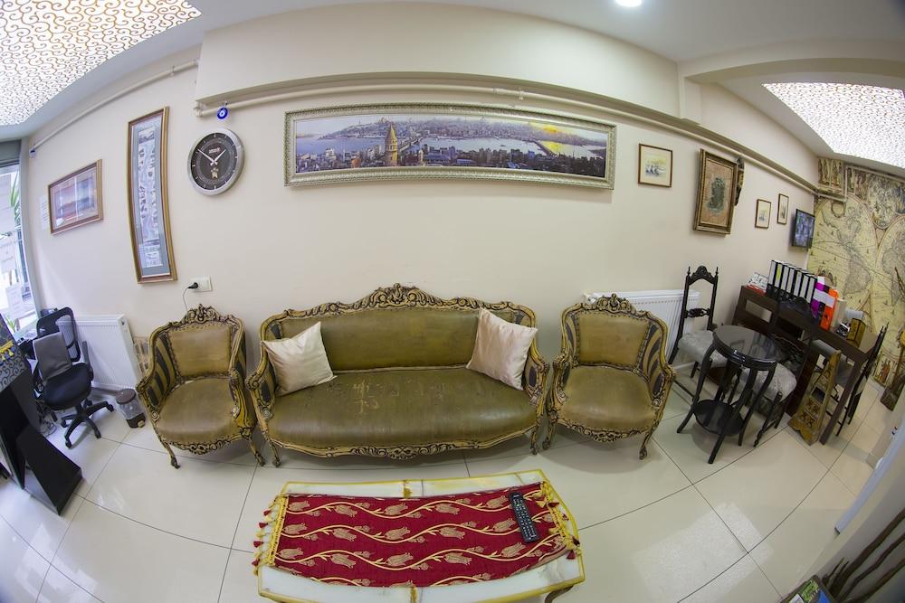 Ottoman Time Hotel - Lobby Sitting Area