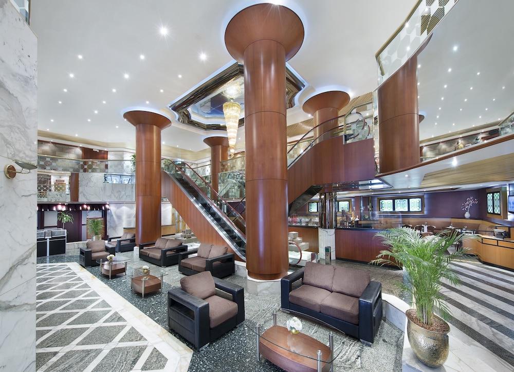 فندق أدميرال بلازا دبي - Lobby Sitting Area
