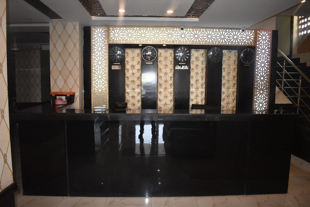 Hotel Burj Al Hateem - Reception