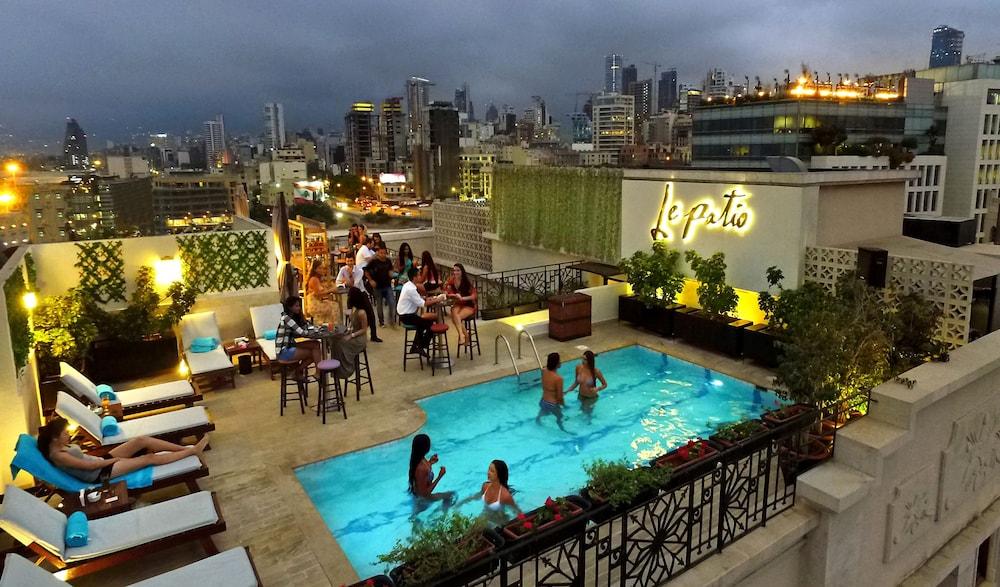 Le Patio Boutique Hotel - Rooftop Pool