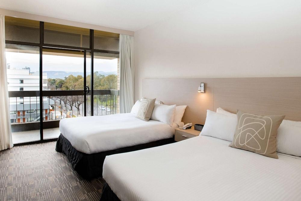 Terrace Hotel Adelaide - Room