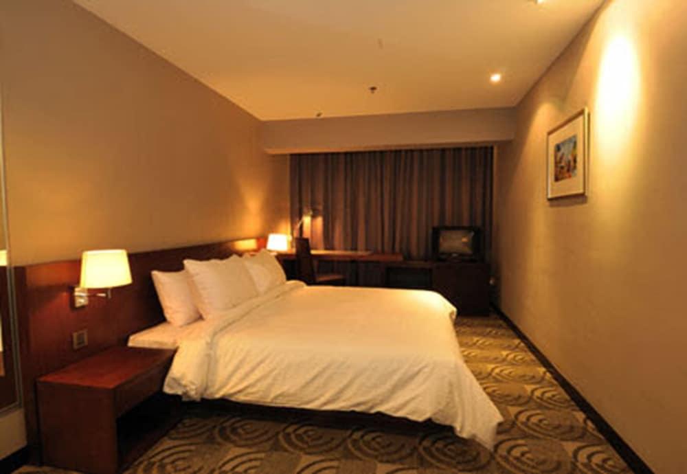 StarPoints Hotel Kuala Lumpur - Room