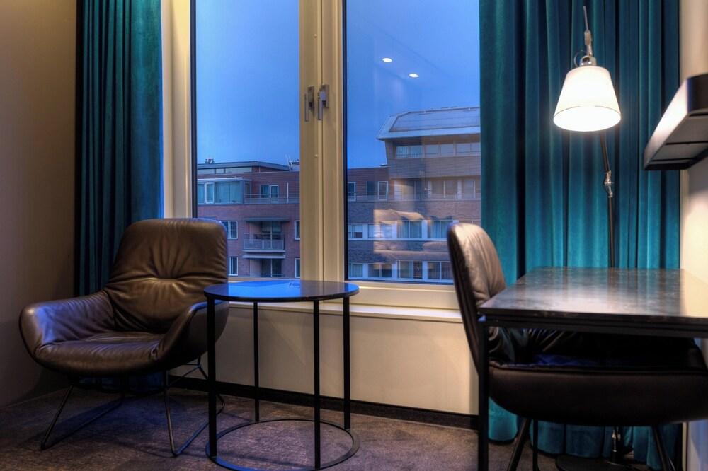 Motel One Amsterdam - Waterlooplein - Room