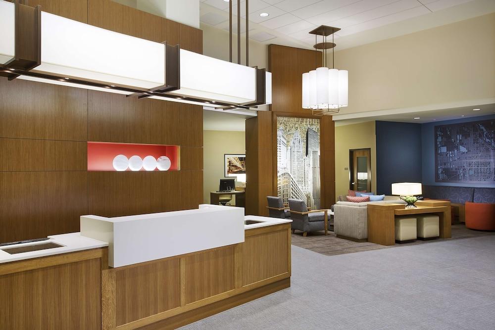Hyatt Place Chicago Midway Airport - Featured Image