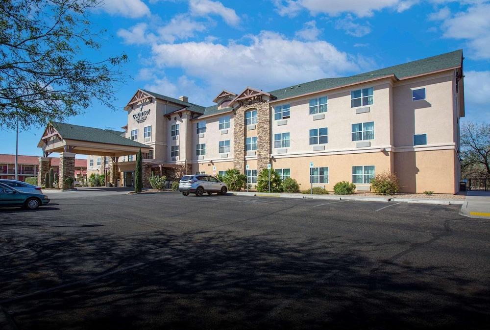 Country Inn & Suites by Radisson, Tucson City Center, AZ - Featured Image