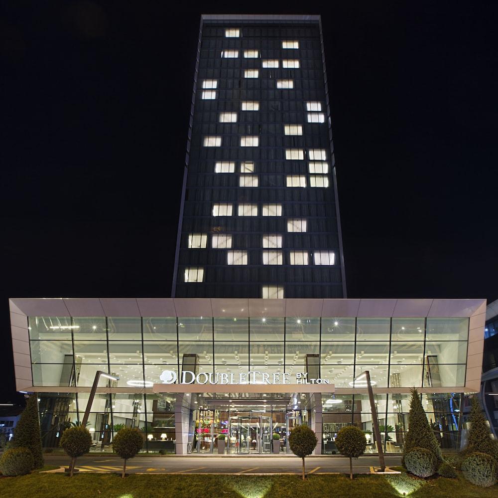DoubleTree by Hilton Istanbul Avcilar - Exterior
