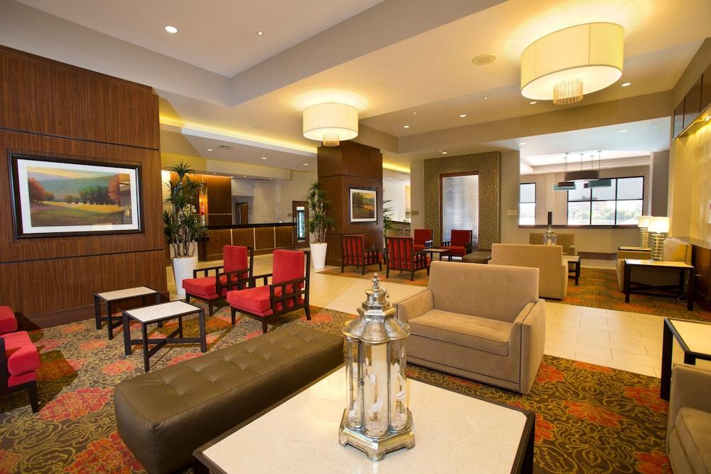 Ramada Plaza Resort & Suites by Wyndham Orlando Intl Drive - Interior