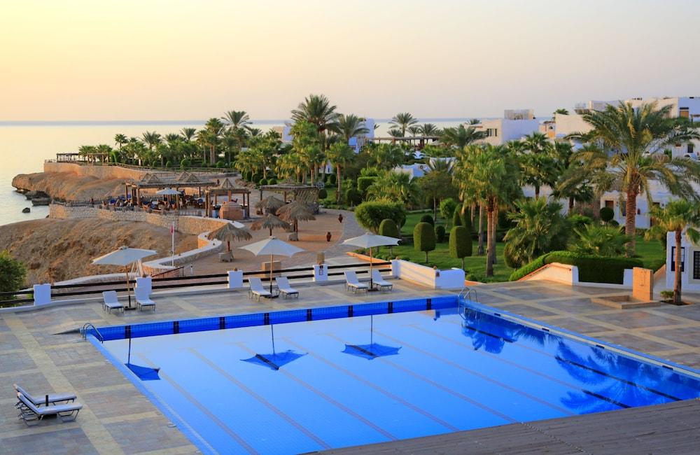 Sharm Club Beach Resort - Outdoor Pool