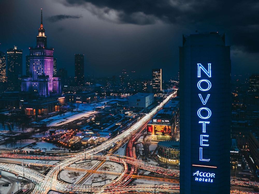 Novotel Warszawa Centrum - Featured Image
